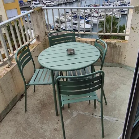 Appartement Port Dauphin 92, Mezzanine Climatisé, Vue Centre Port Agde